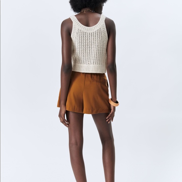 Zara caramel pleated shorts - Picture 6 of 8